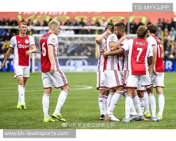 羽毛球战术与重庆羽毛球队快攻体系的结合及其在欧冠足球中的启示